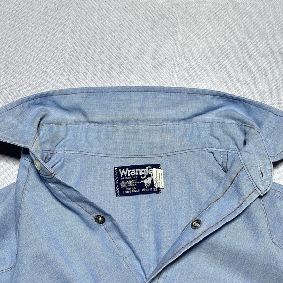 Vintage 80s Wrangler Pearl Snap Shirt Mens 15.5-32 Chambray Western Flap Pocket - Picture 3 of 11